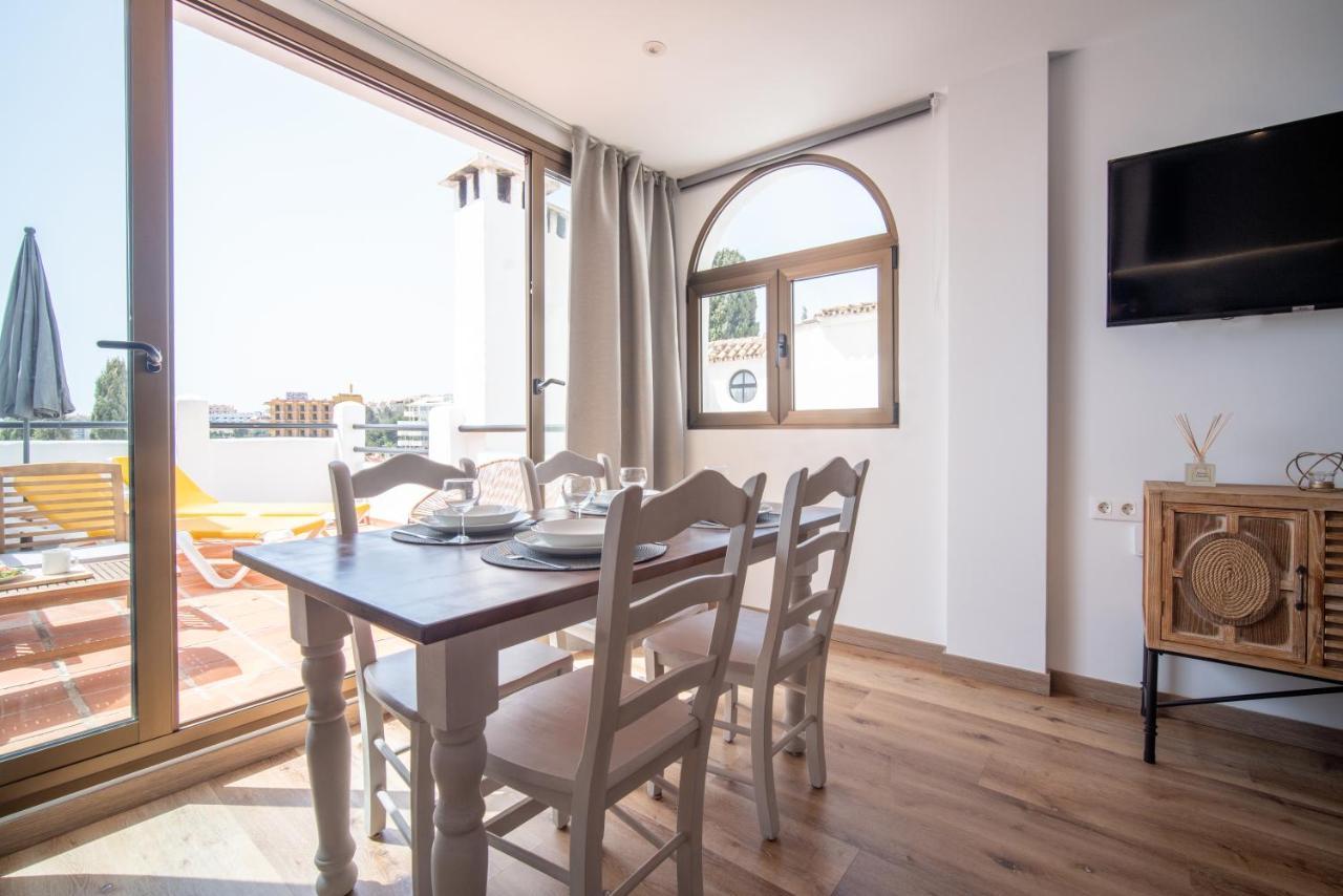 Freshly Renovated, Modern Penthouse Pueblo Evita! Benalmádena Esterno foto