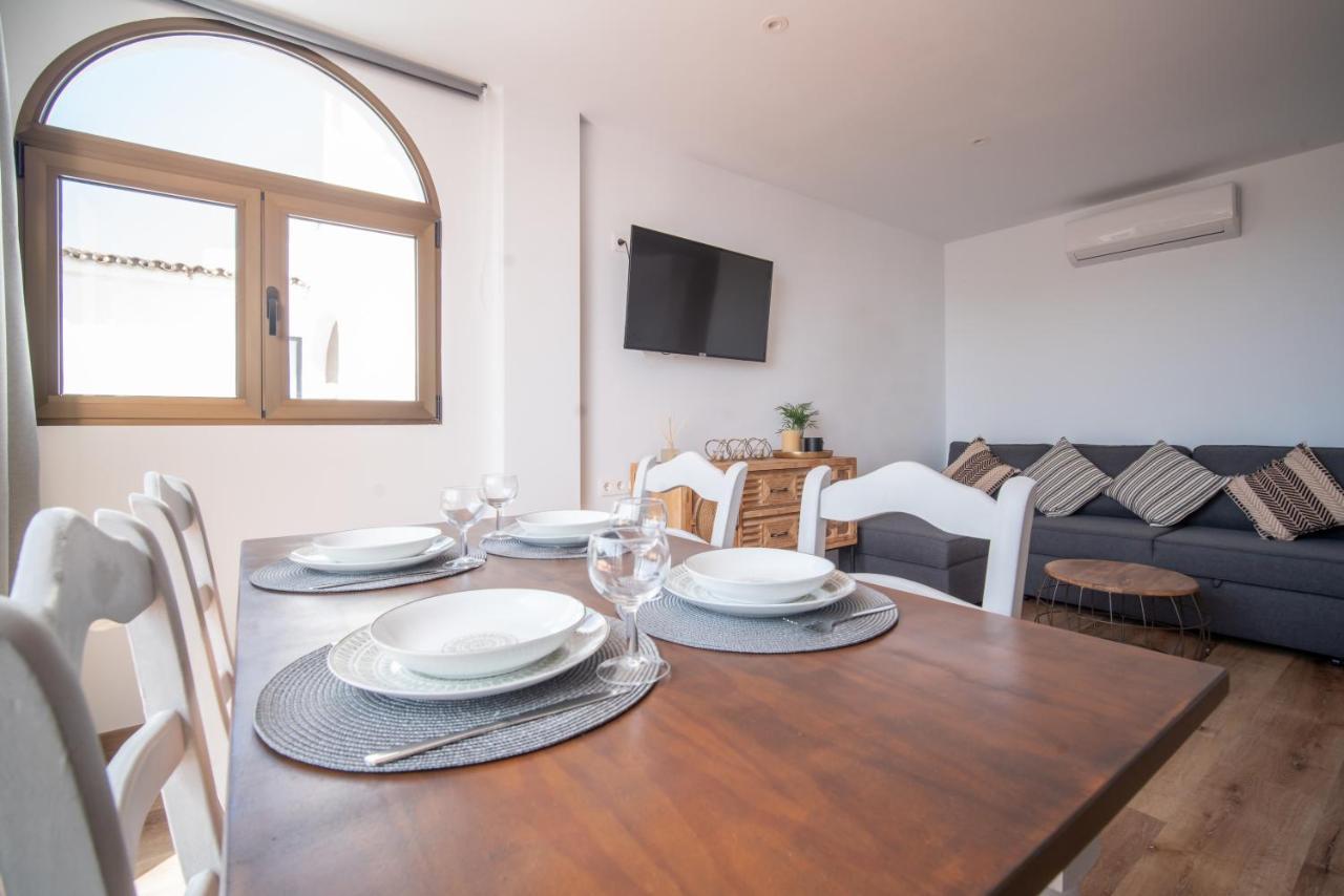 Freshly Renovated, Modern Penthouse Pueblo Evita! Benalmádena Esterno foto