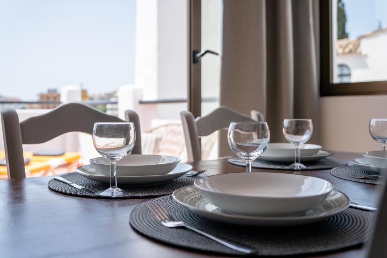 Freshly Renovated, Modern Penthouse Pueblo Evita! Benalmádena Esterno foto