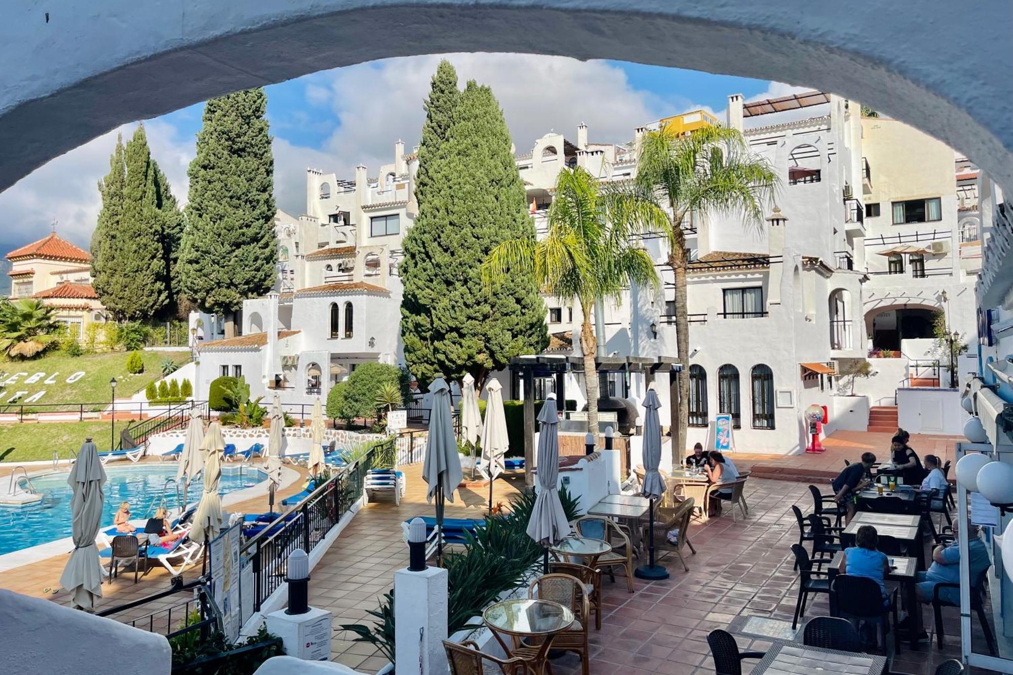 Freshly Renovated, Modern Penthouse Pueblo Evita! Benalmádena Esterno foto